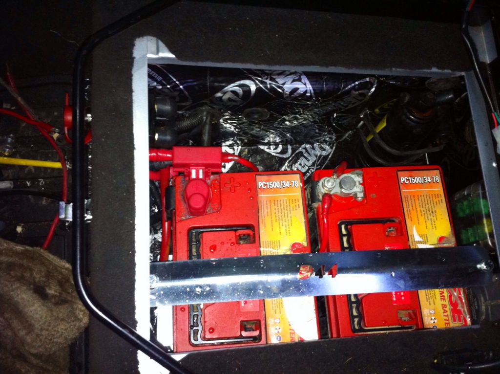 Dual battery box Defender Forum (1983 2016) LR4x4 The Land Rover Forum